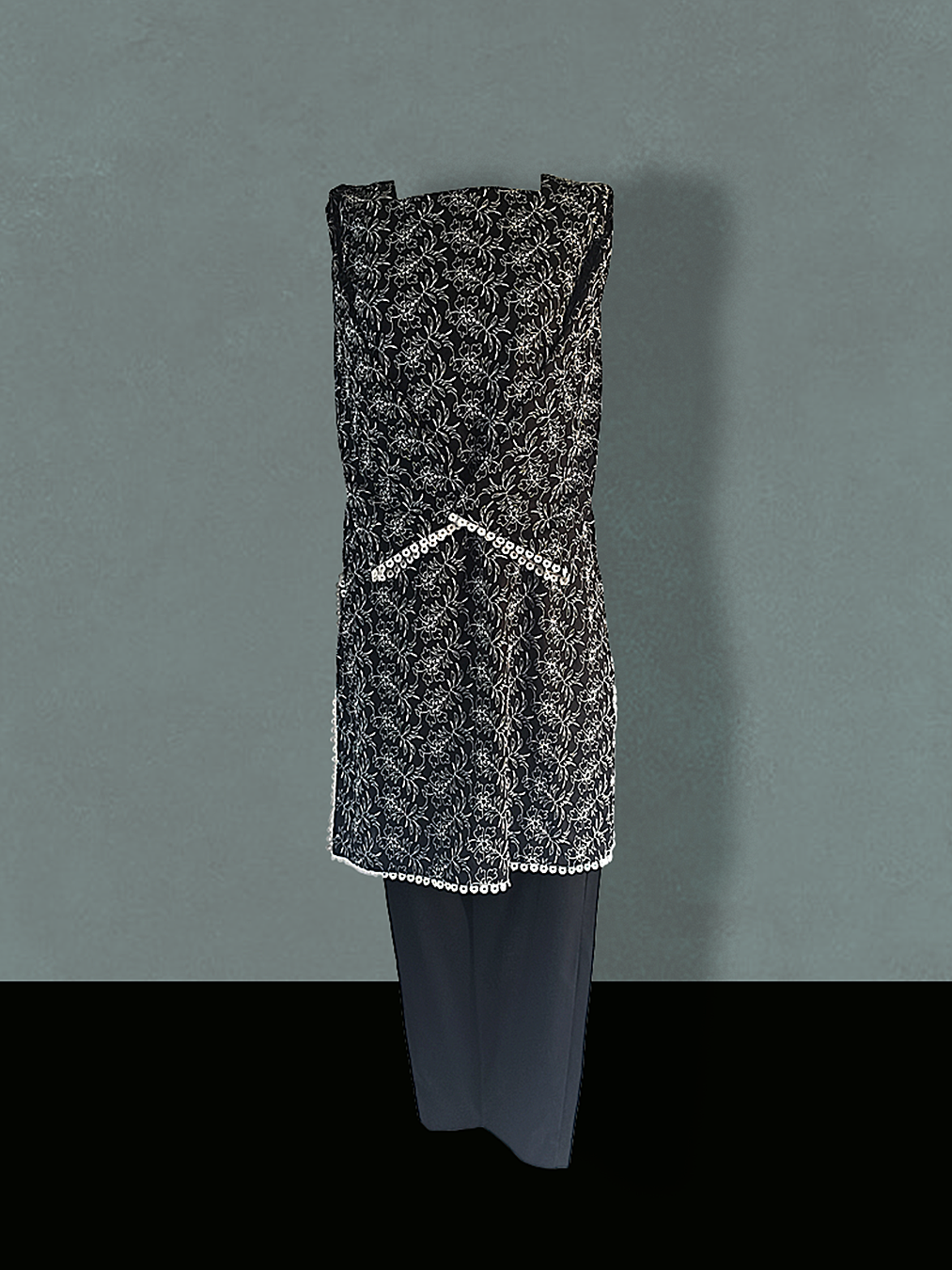 Black embroided Lawn Kurta