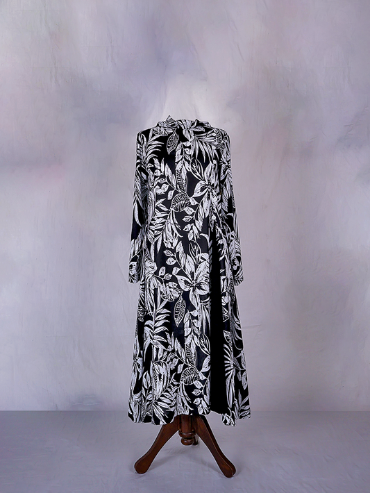 Black-White Petal Printed Dress