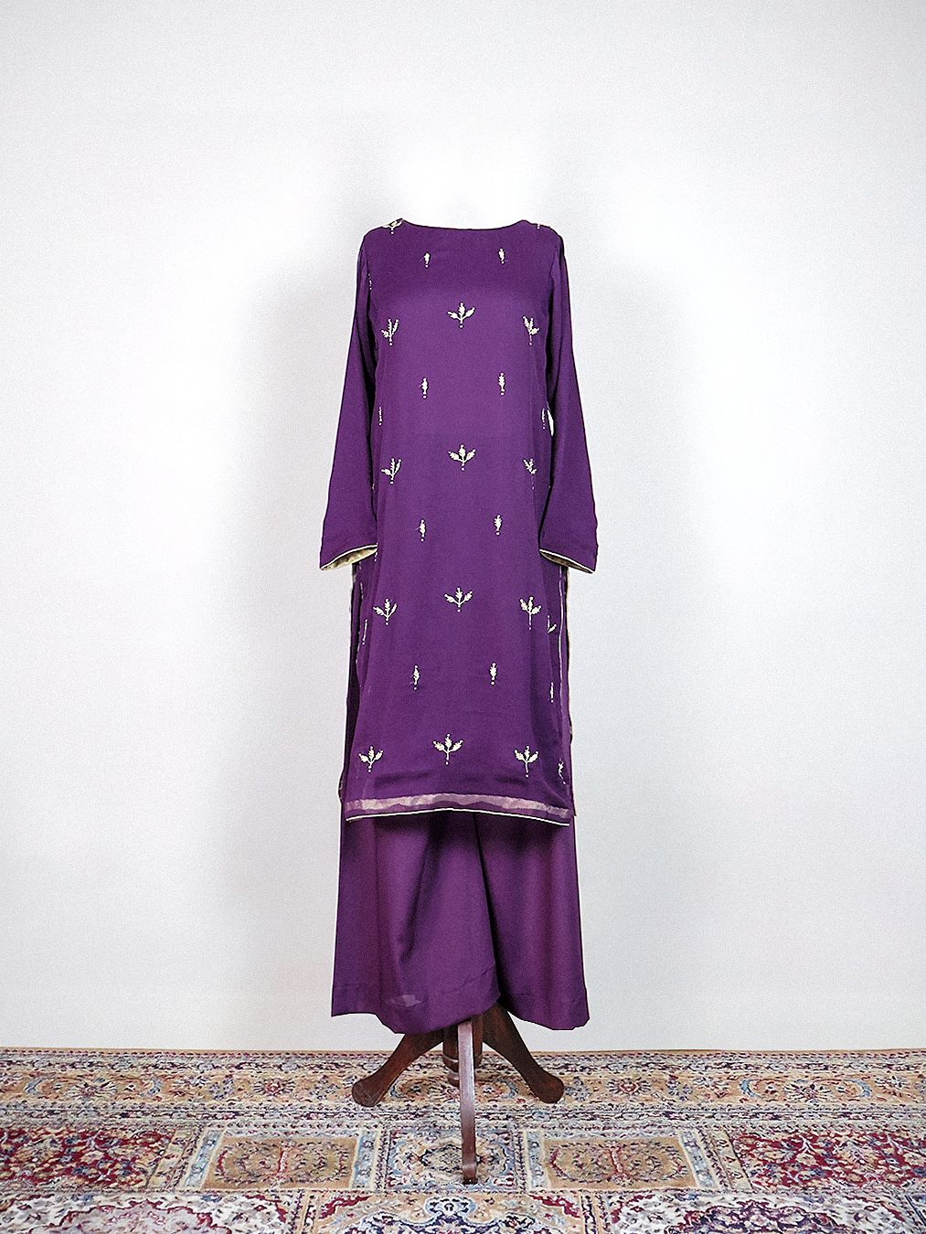 Violet Hand-Embroidered Kurta